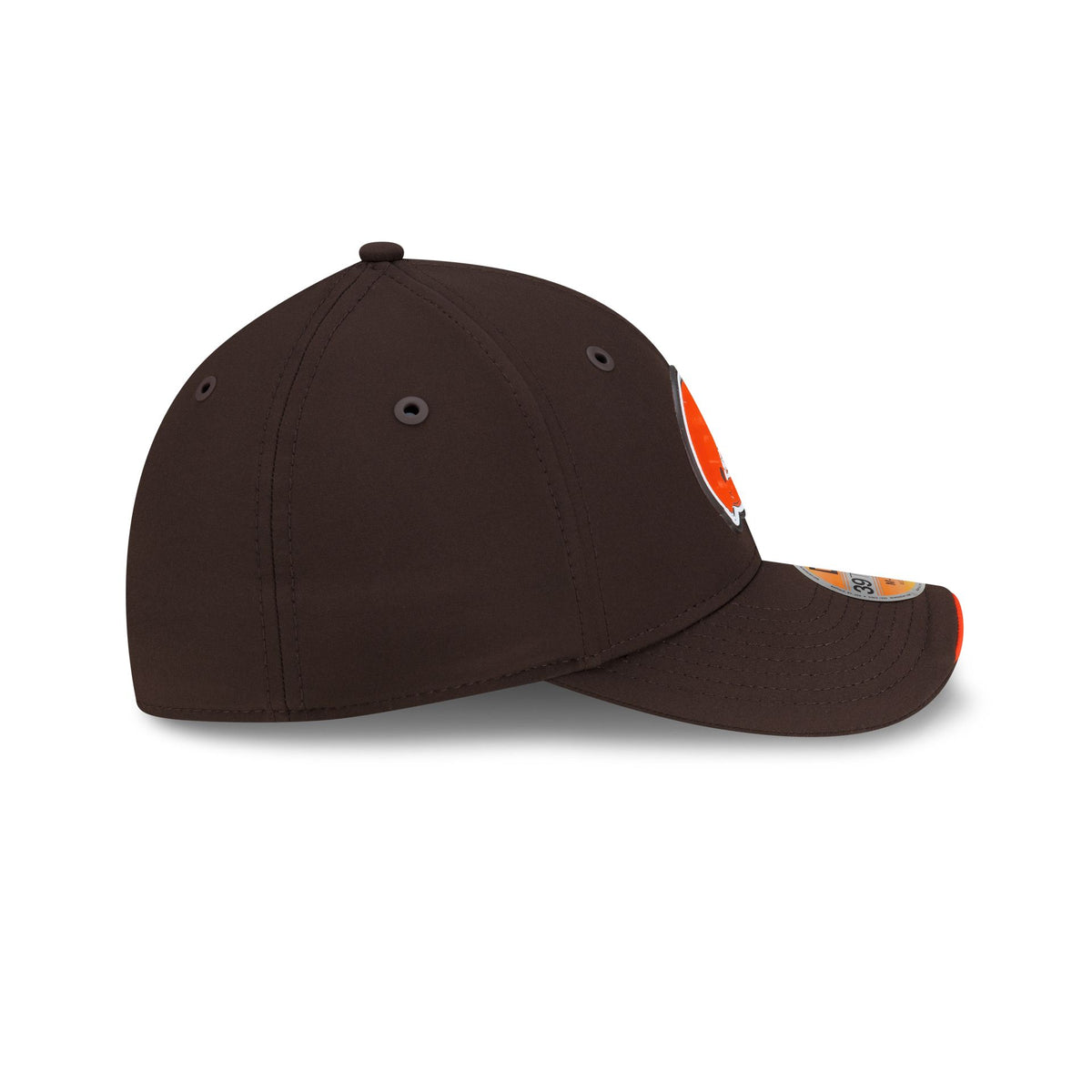 Cleveland Browns 2026 Sideline 39THIRTY M-Crown Stretch Fit Hat