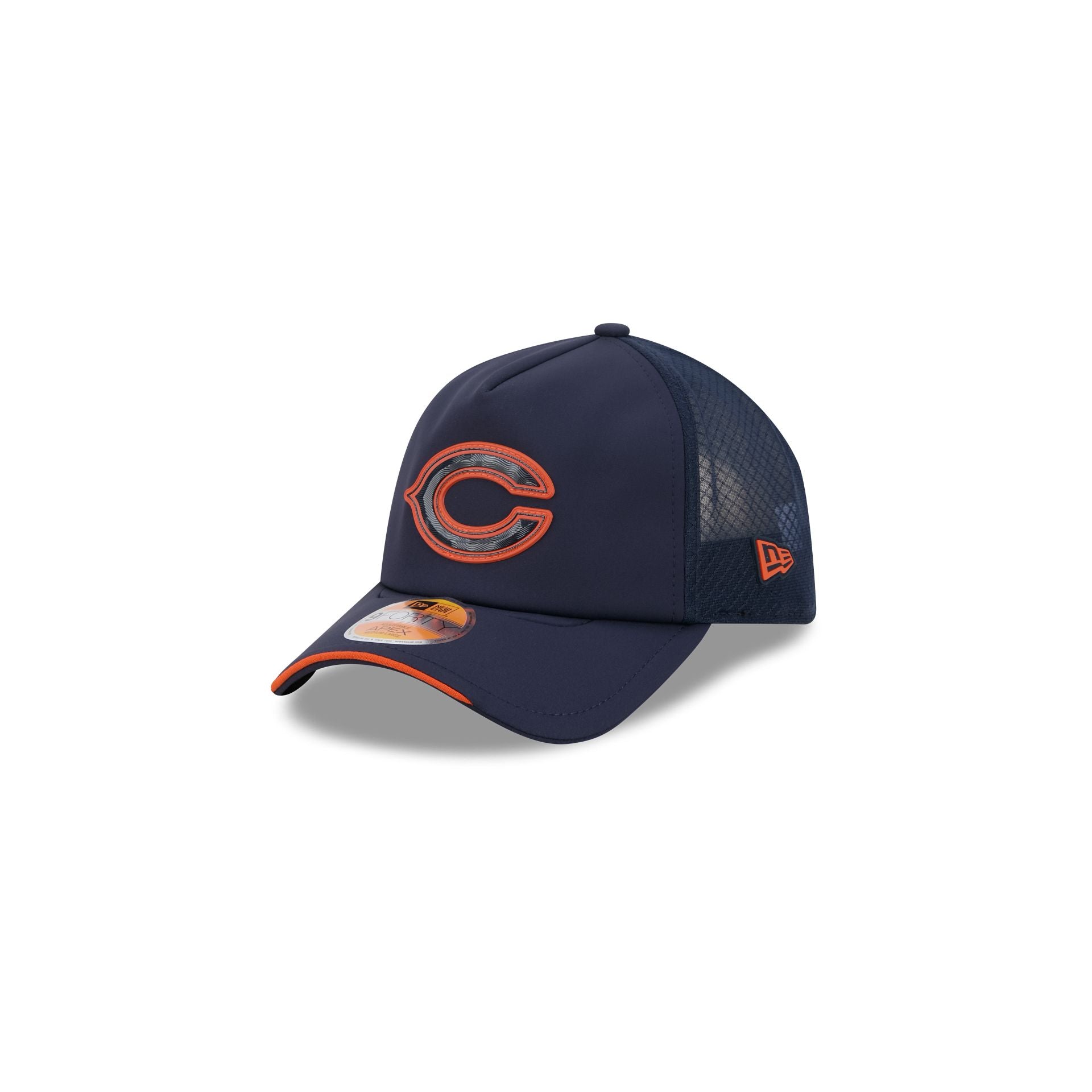 Chicago Bears 2026 Sideline Kids 9FORTY APEX Trucker Hat