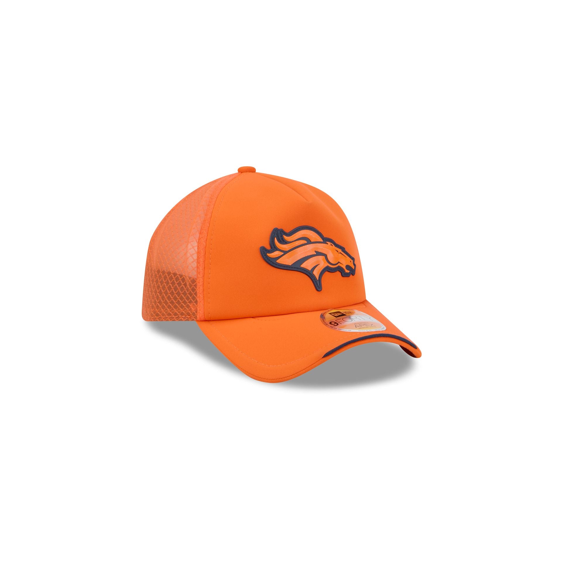Denver Broncos 2026 Sideline Kids 9FORTY APEX Trucker Hat