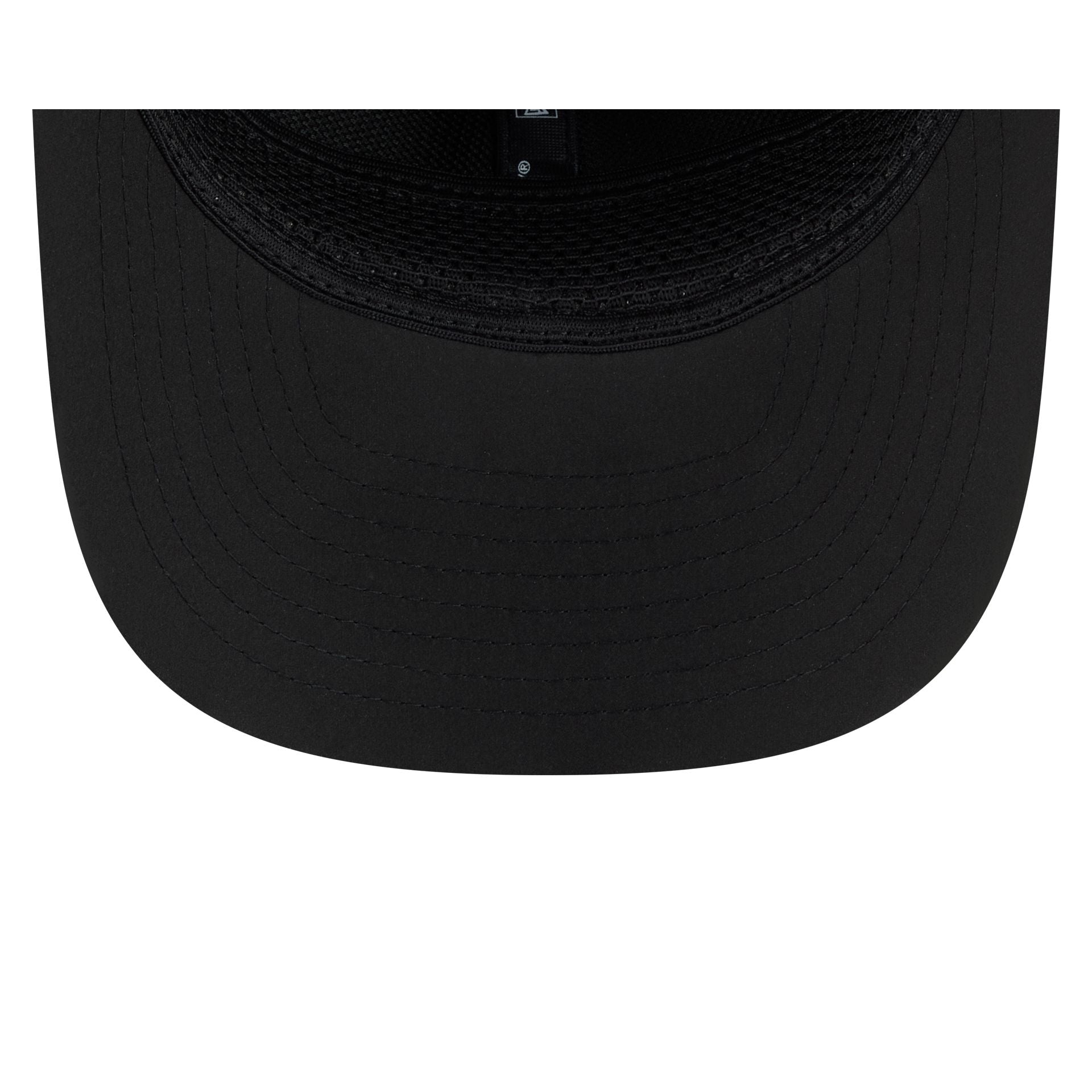 Buffalo Bills 2026 Sideline Black 9SEVENTY Stretch-Snap Hat
