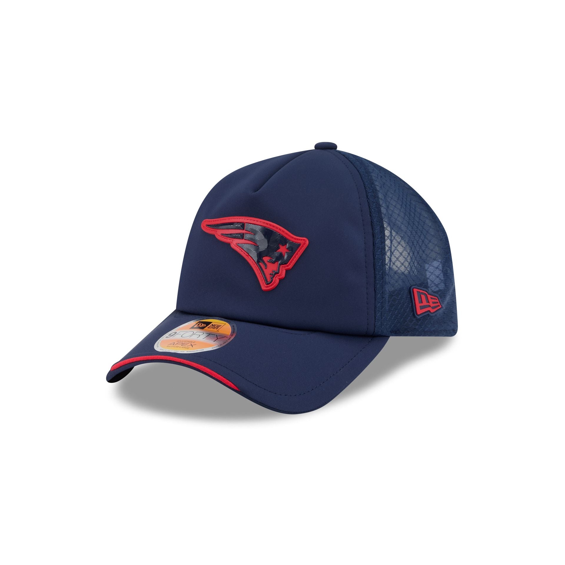 New England Patriots 2026 Sideline 9FORTY APEX Trucker Hat