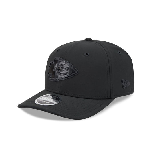Kansas City Chiefs 2026 Sideline Black 9SEVENTY Stretch-Snap Hat - New Era Cap