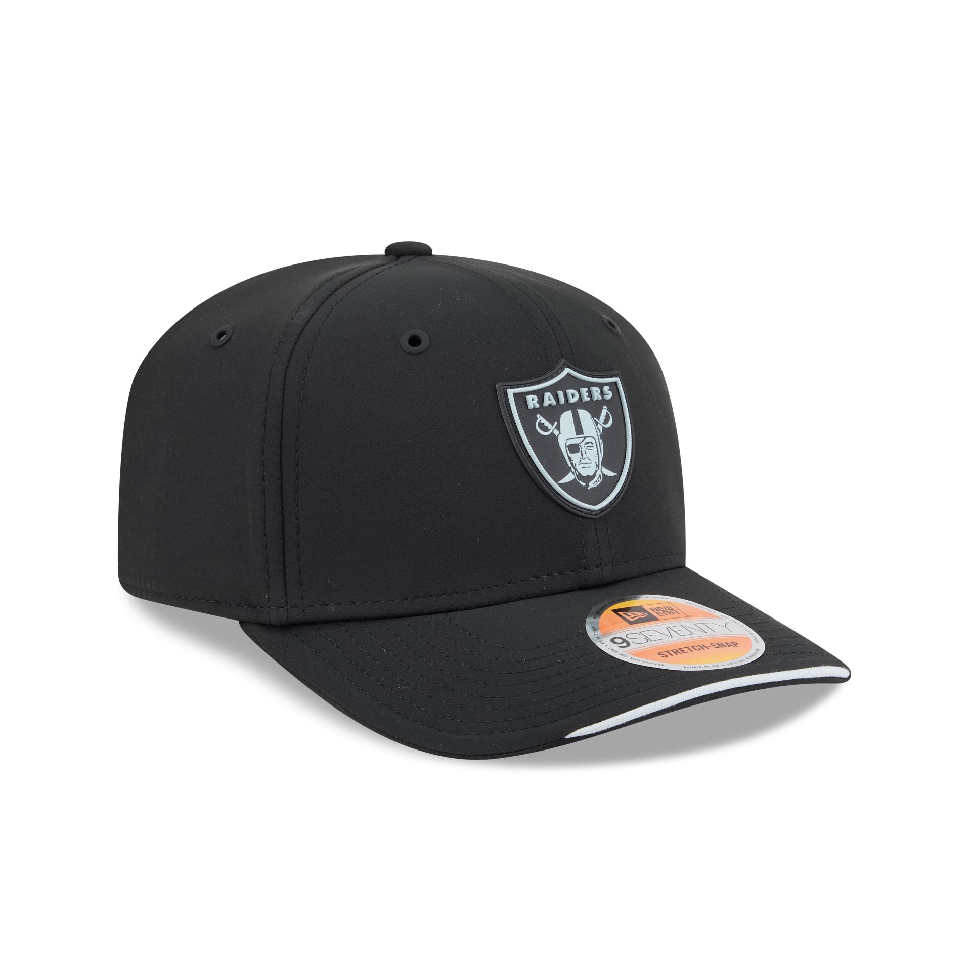 Las Vegas Raiders 2026 Sideline 9SEVENTY Stretch-Snap Hat
