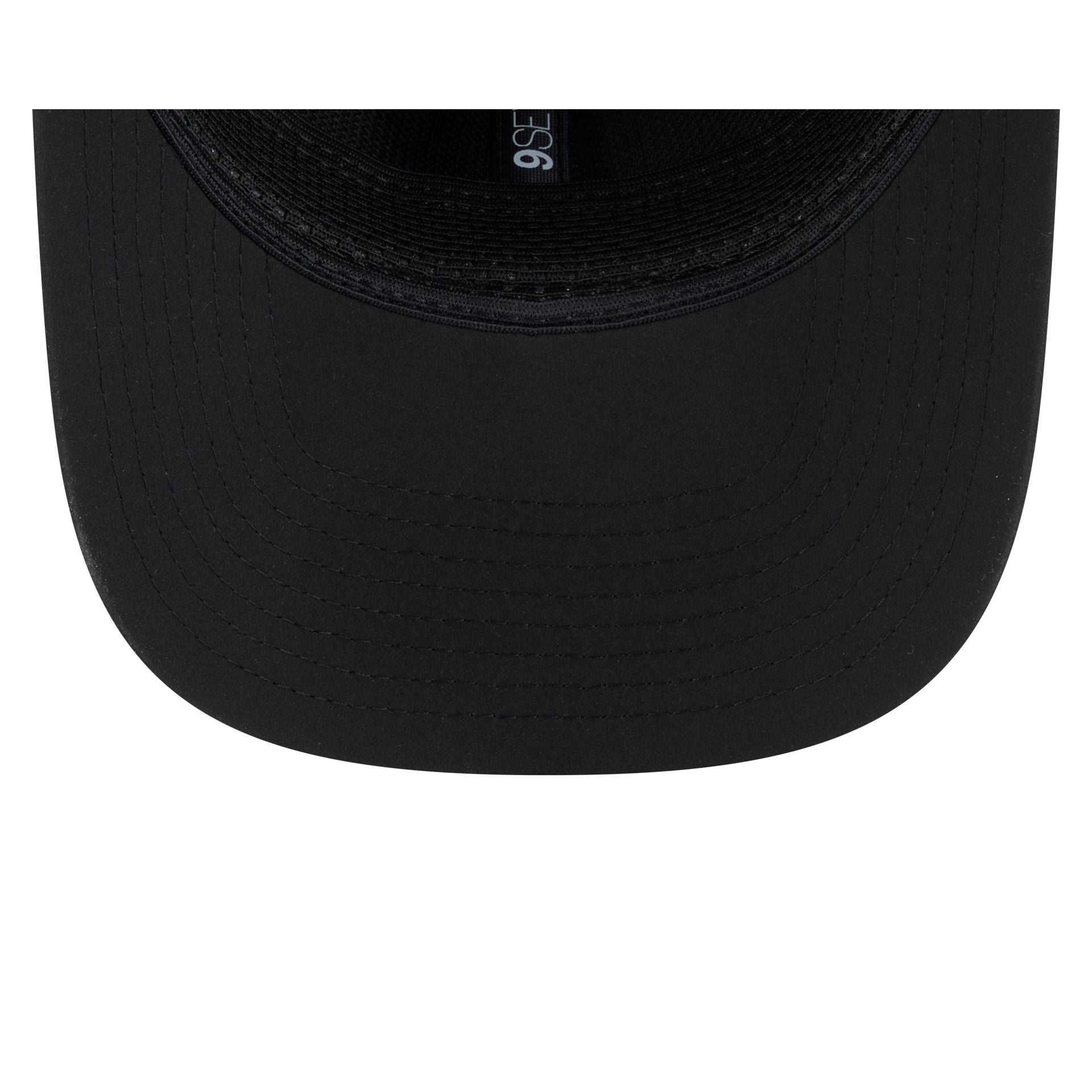 Las Vegas Raiders 2026 Sideline 9SEVENTY Stretch-Snap Hat