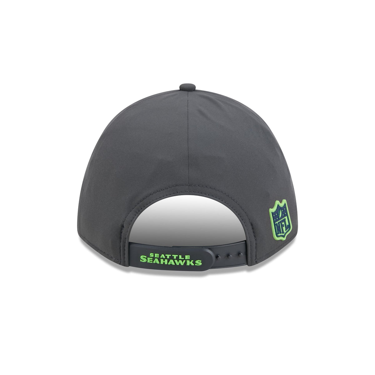 Seattle Seahawks 2026 Sideline Cold Weather 9FORTY M-Crown Snapback Hat