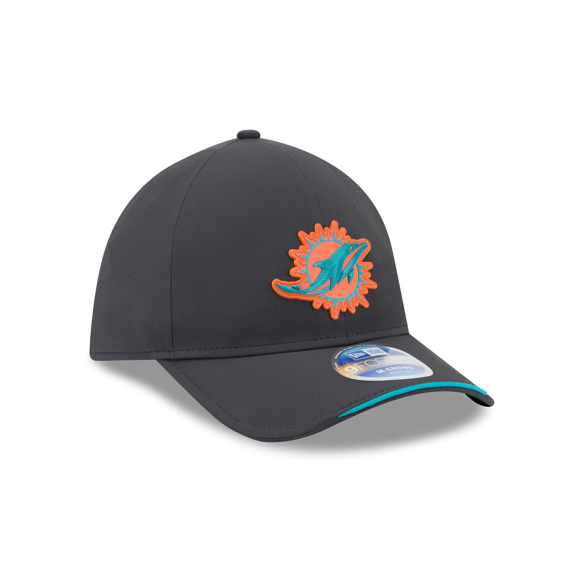 Miami Dolphins 2026 Sideline Cold Weather 9FORTY M-Crown Snapback Hat