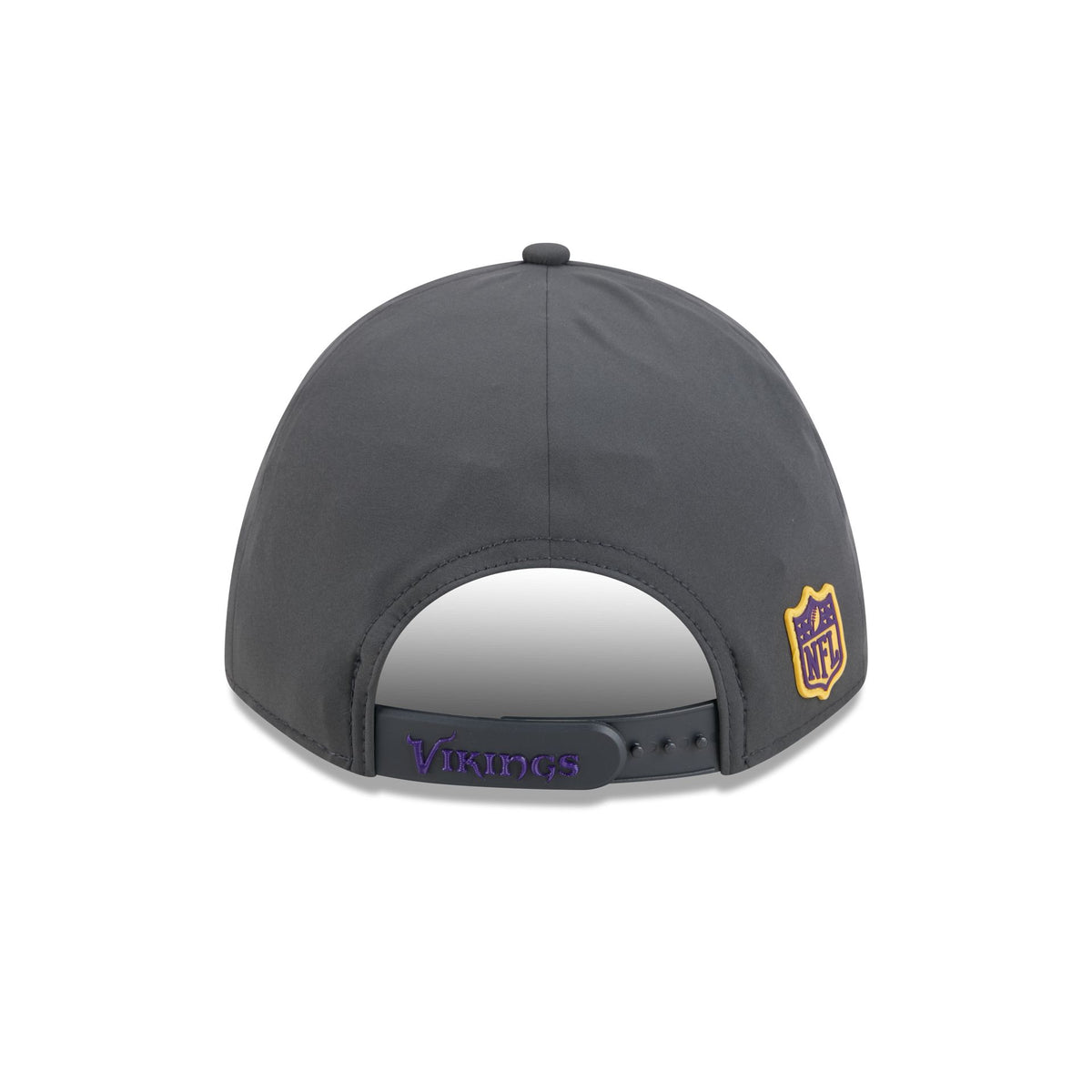Minnesota Vikings 2026 Sideline Cold Weather 9FORTY M-Crown Snapback Hat