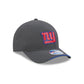 New York Giants 2026 Sideline Cold Weather 9FORTY M-Crown Snapback Hat