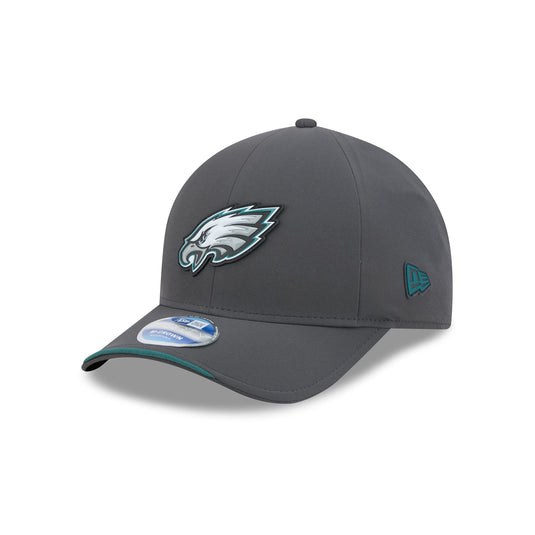 Philadelphia Eagles 2026 Sideline Cold Weather Kids 9FORTY M-Crown Snapback Hat