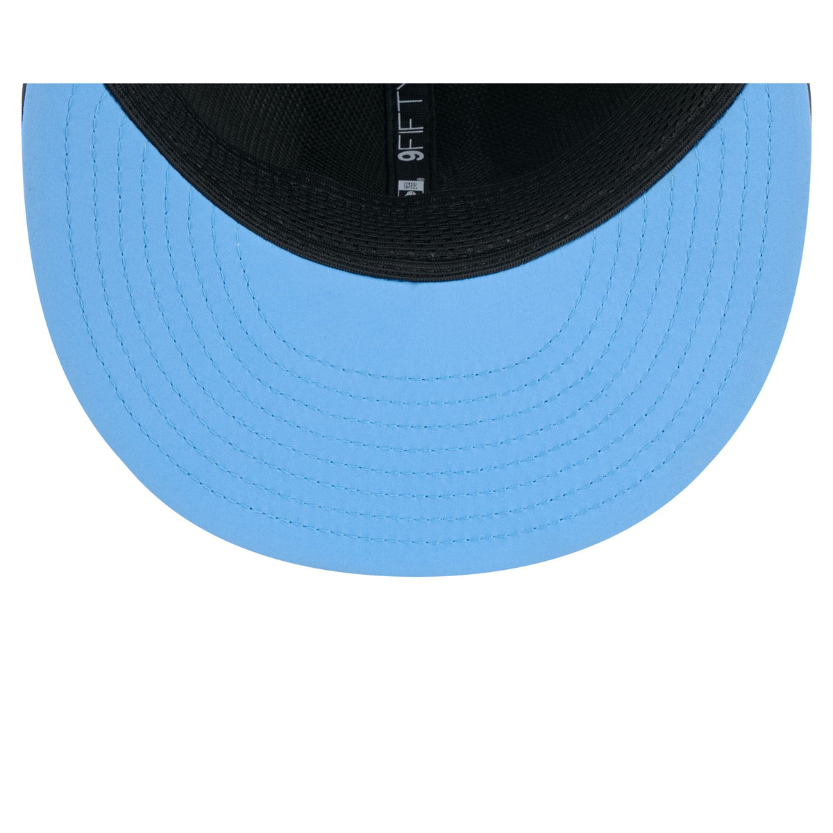 Tennessee Titans 2026 Sideline Cold Weather 9FIFTY Snapback Hat