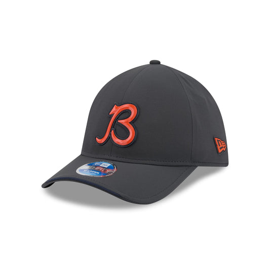 Chicago Bears 2026 Sideline Cold Weather Alt 39THIRTY M-Crown Stretch Fit Hat