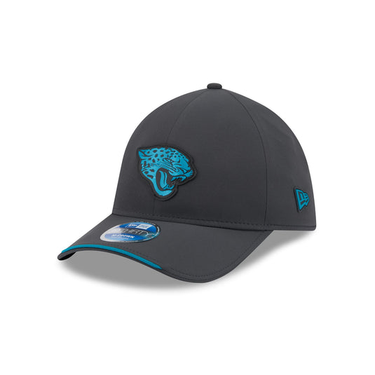 Jacksonville Jaguars 2026 Sideline Cold Weather 39THIRTY M-Crown Stretch Fit Hat