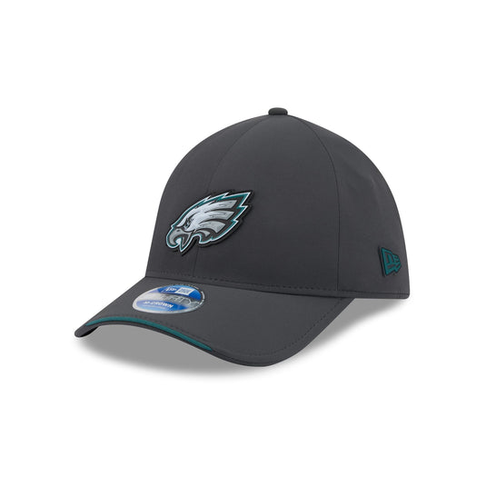 Philadelphia Eagles 2026 Sideline Cold Weather 39THIRTY M-Crown Stretch Fit Hat