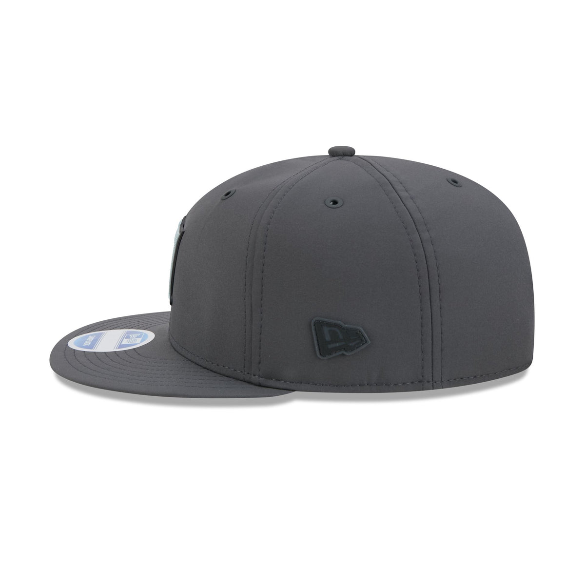 Las Vegas Raiders 2026 Sideline Cold Weather Historic 9FIFTY Snapback Hat