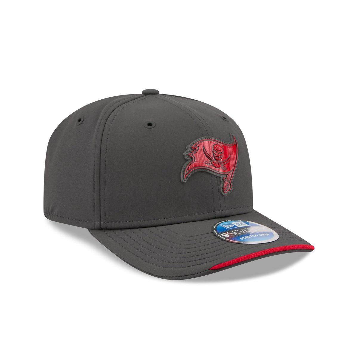 Tampa Bay Buccaneers 2026 Sideline Cold Weather 9SEVENTY Stretch-Snap Hat