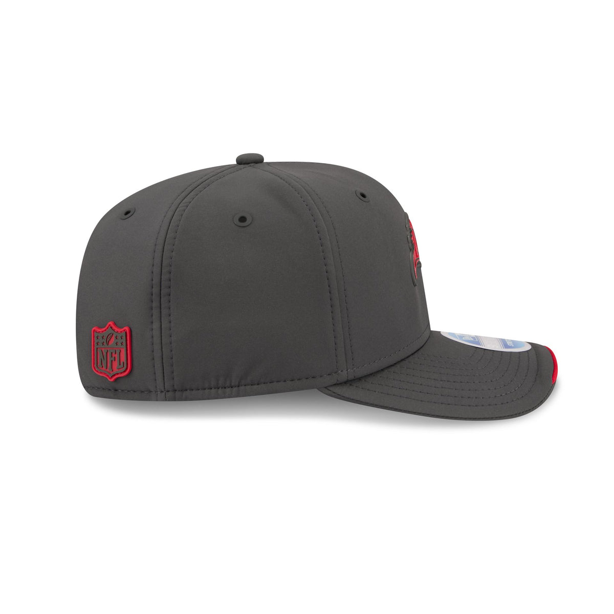Tampa Bay Buccaneers 2026 Sideline Cold Weather 9SEVENTY Stretch-Snap Hat