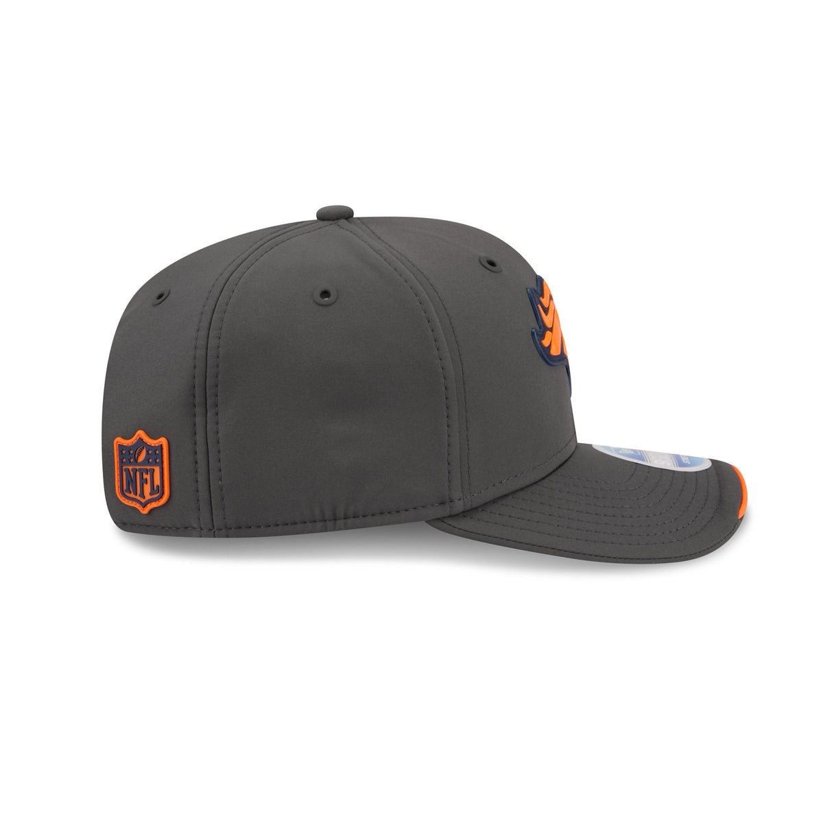 Denver Broncos 2026 Sideline Cold Weather 9SEVENTY Stretch-Snap Hat