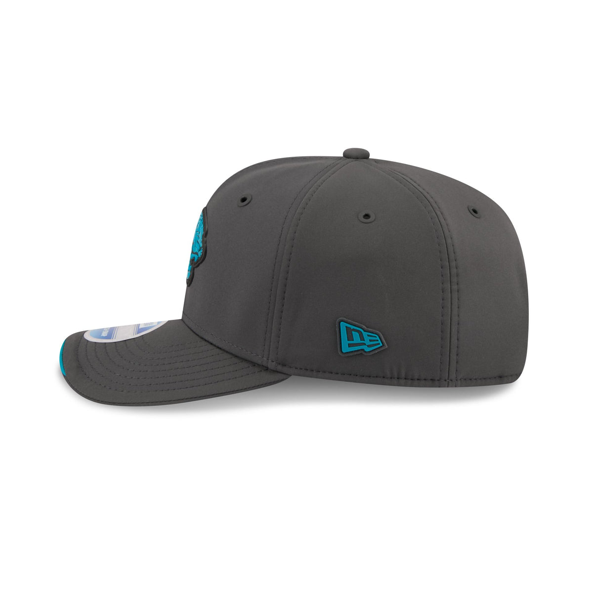 Jacksonville Jaguars 2026 Sideline Cold Weather 9SEVENTY Stretch-Snap Hat