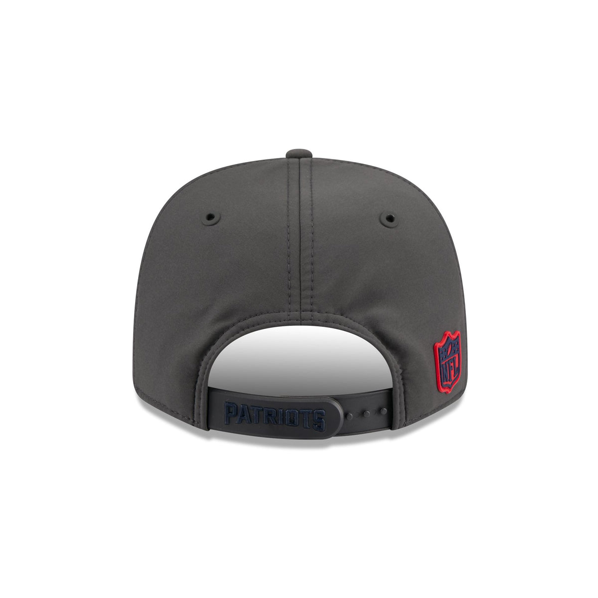 New England Patriots 2026 Sideline Cold Weather 9SEVENTY Stretch-Snap Hat