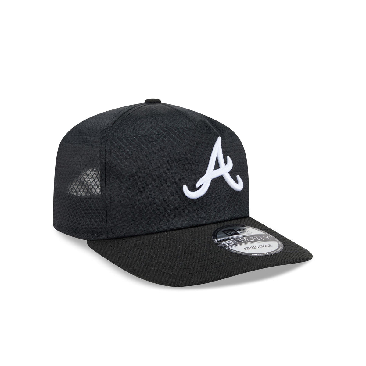 Atlanta Braves Black & White Mesh 19TWENTY Trucker Hat