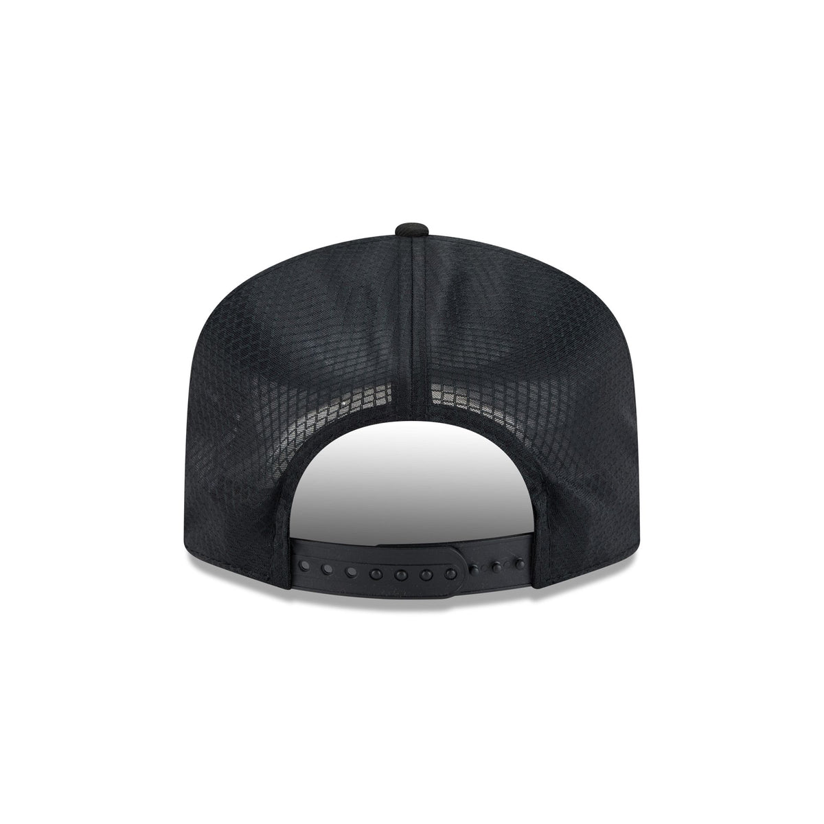Atlanta Braves Black & White Mesh 19TWENTY Trucker Hat