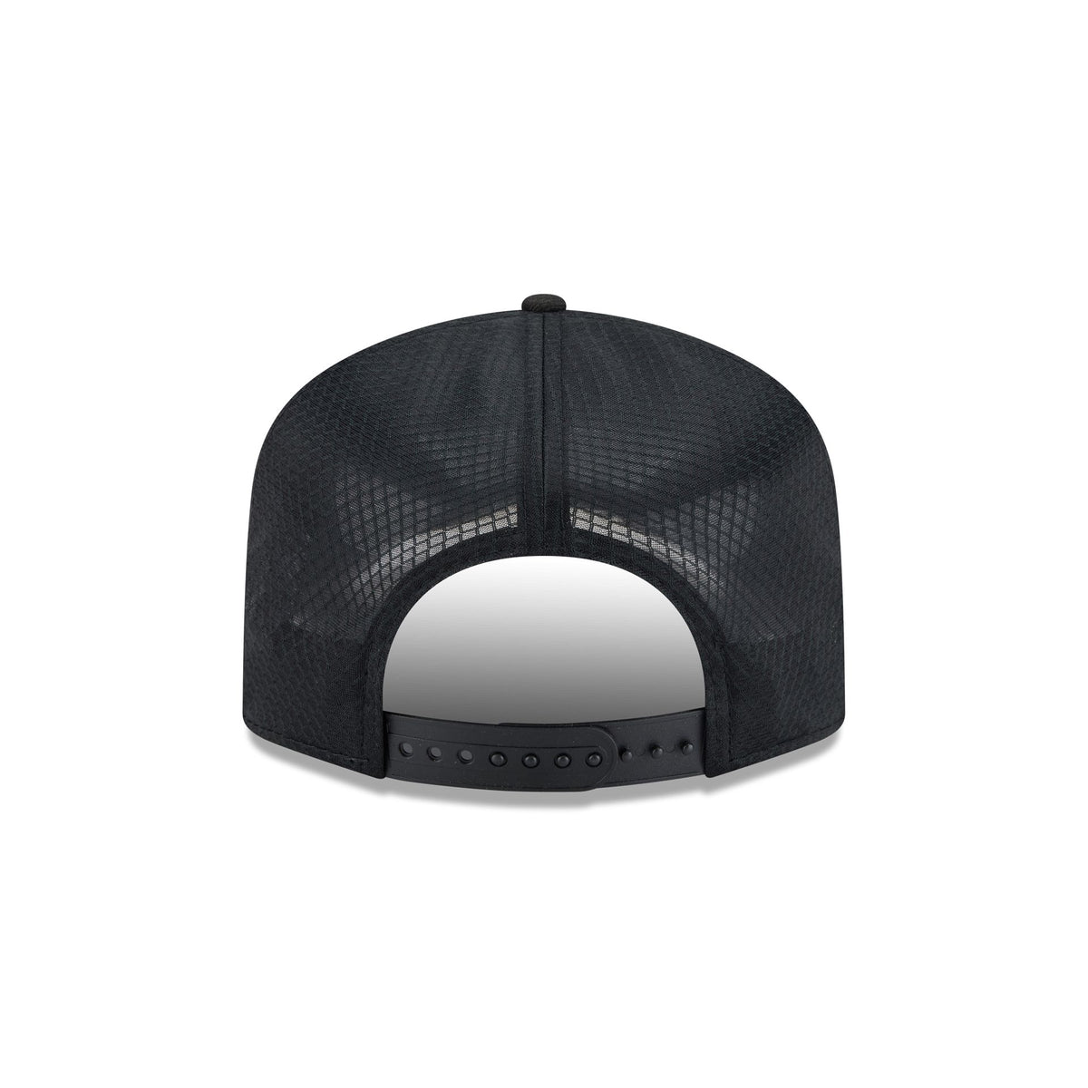Buffalo Braves Black & White Mesh 19TWENTY Trucker Hat