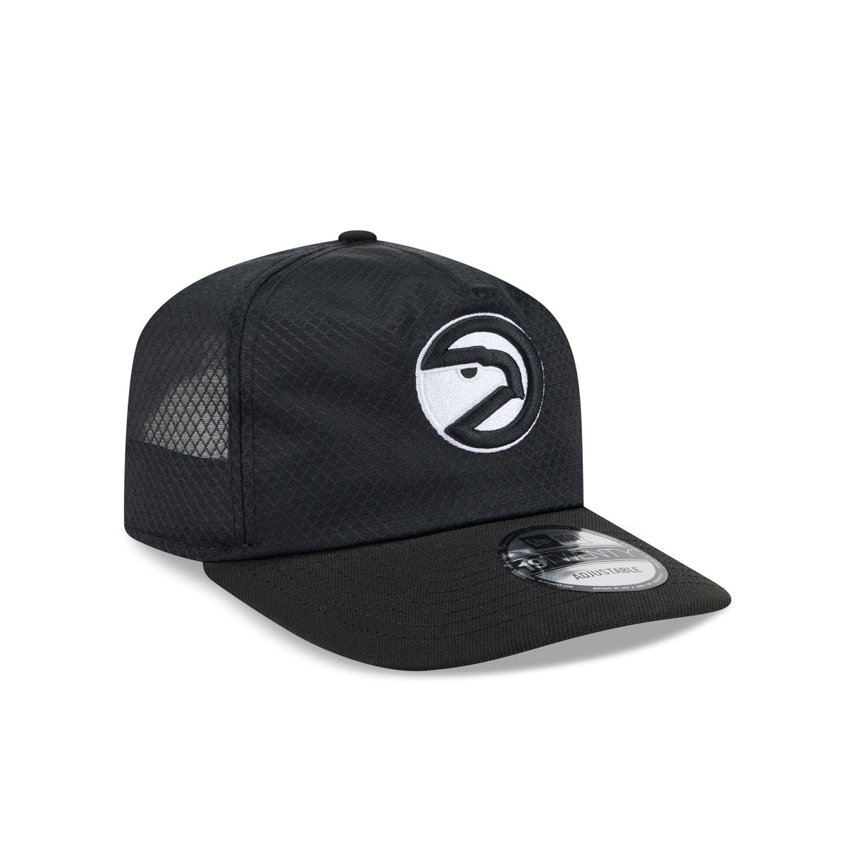 Atlanta Hawks Black & White Mesh 19TWENTY Trucker Hat