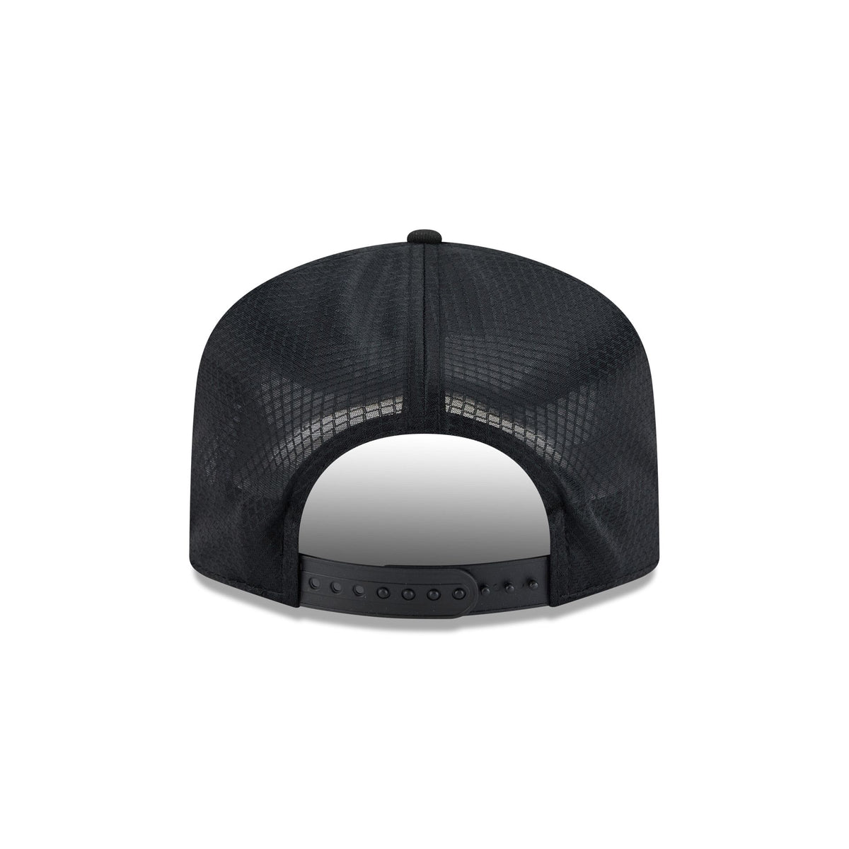 Atlanta Hawks Black & White Mesh 19TWENTY Trucker Hat