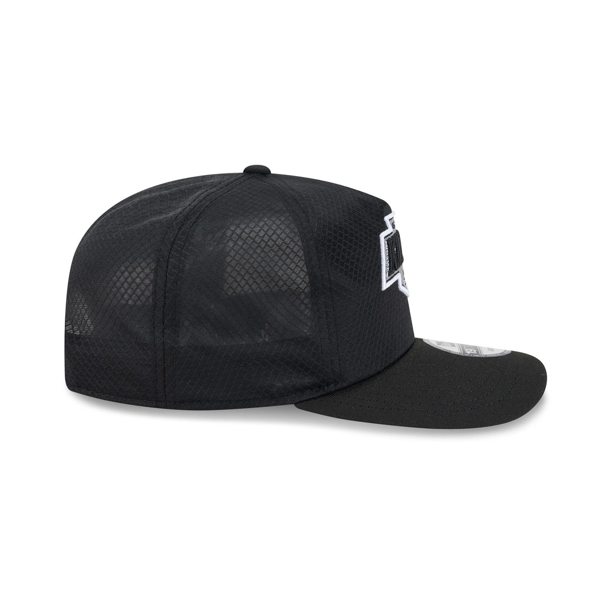 Los Angeles Kings Mesh 19TWENTY Trucker Hat
