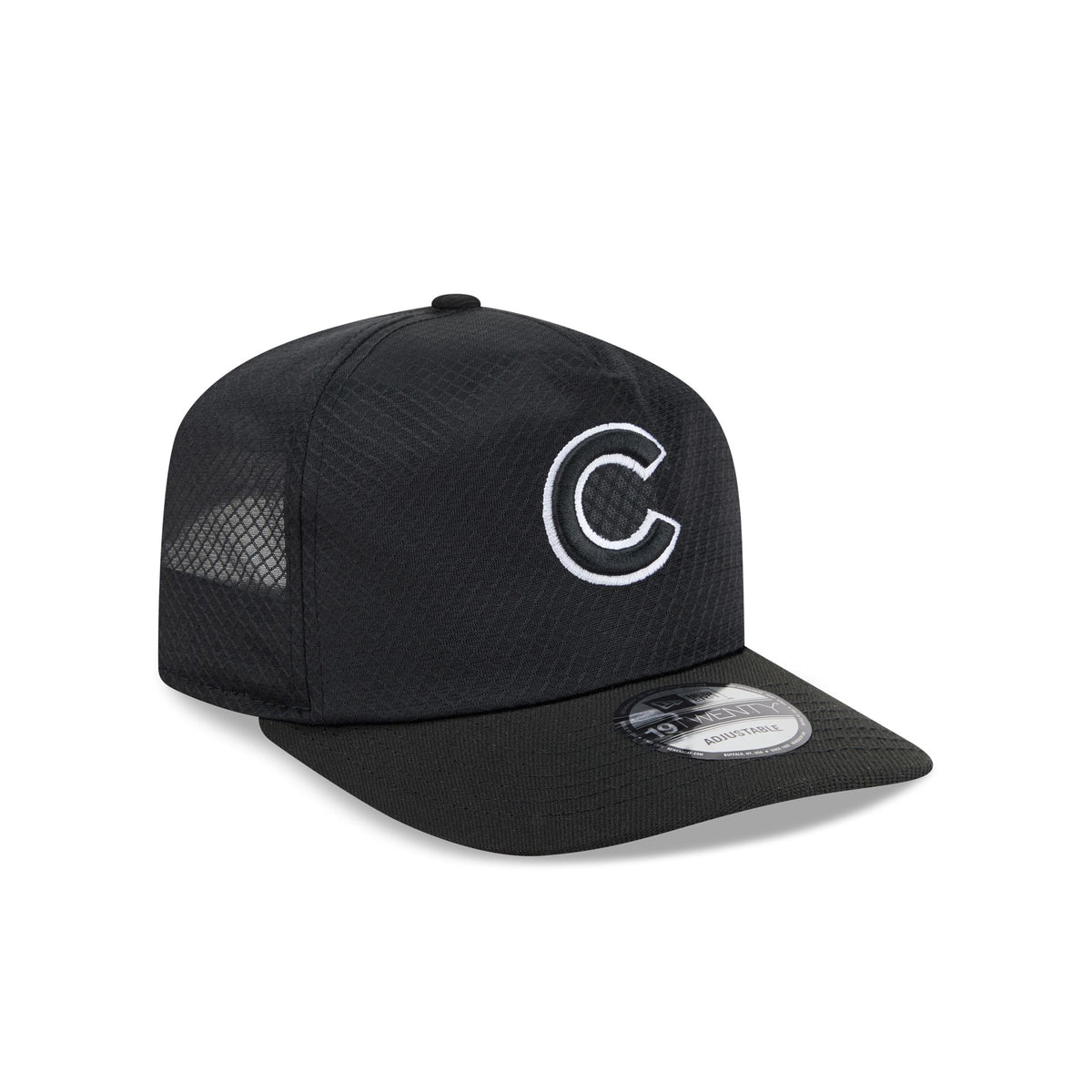 Chicago Cubs Black & White Mesh 19TWENTY Trucker Hat