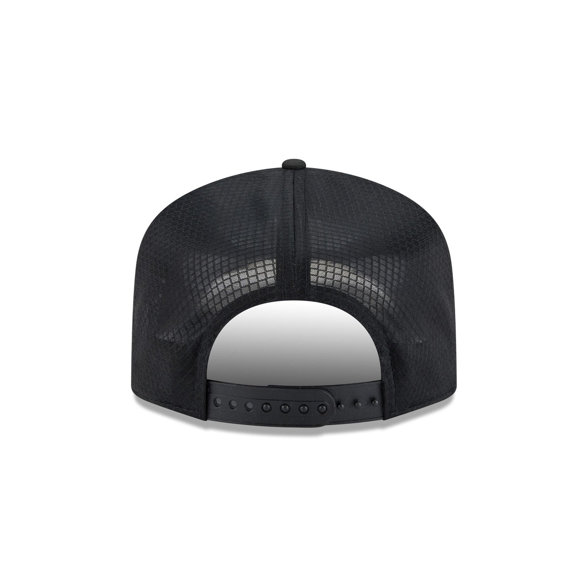Chicago Cubs Black & White Mesh 19TWENTY Trucker Hat