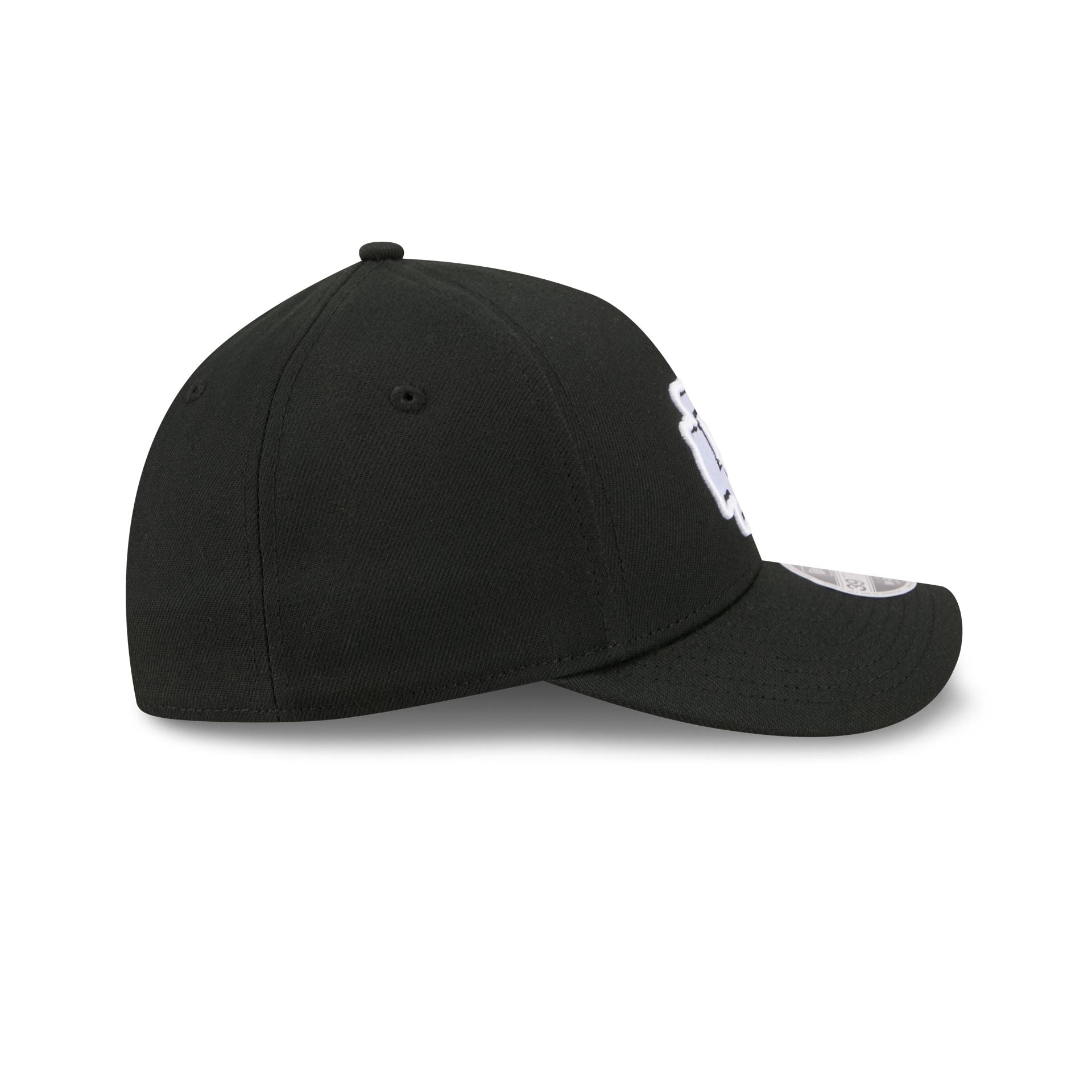 Kansas City Chiefs Poly Black & White 39THIRTY M-Crown A-Frame Stretch Fit Hat