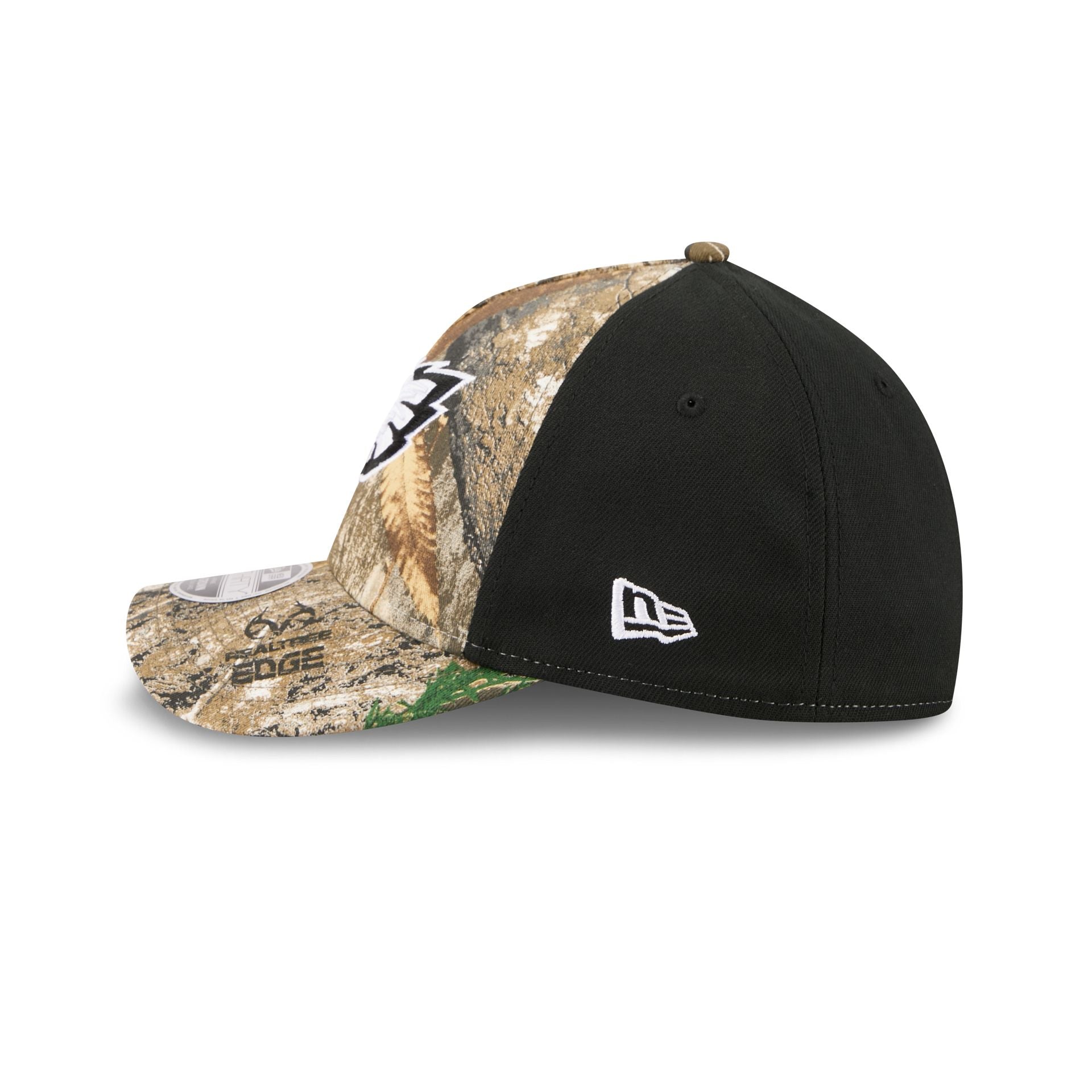 Philadelphia Eagles Poly Realtree 39THIRTY M-Crown A-Frame Stretch Fit Hat