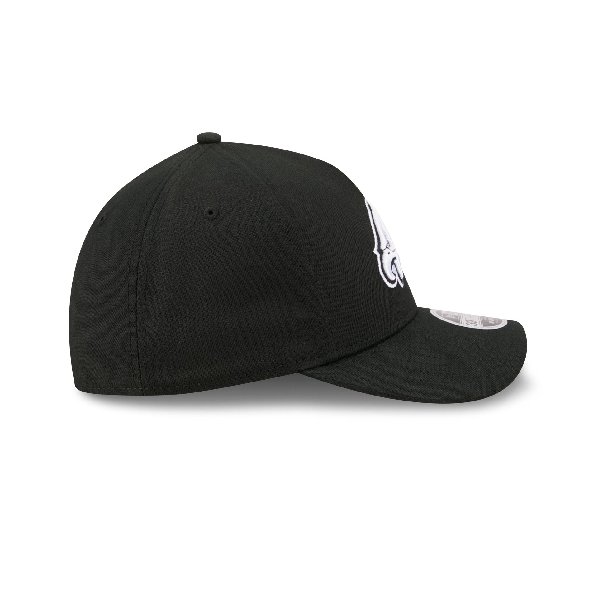 Philadelphia Eagles Poly Black & White 39THIRTY M-Crown A-Frame Stretch Fit Hat