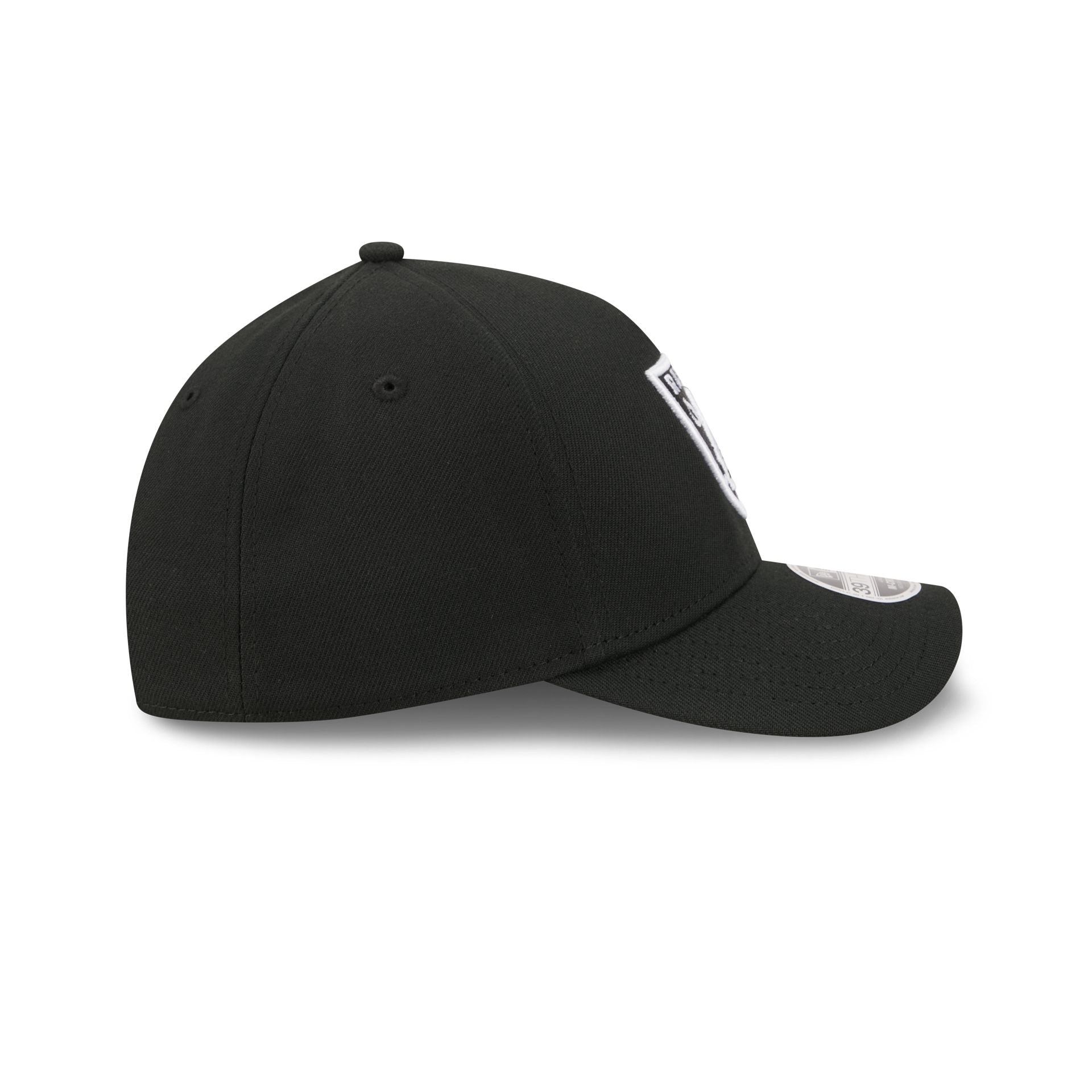 Las Vegas Raiders Poly Black & White 39THIRTY M-Crown A-Frame Stretch Fit Hat