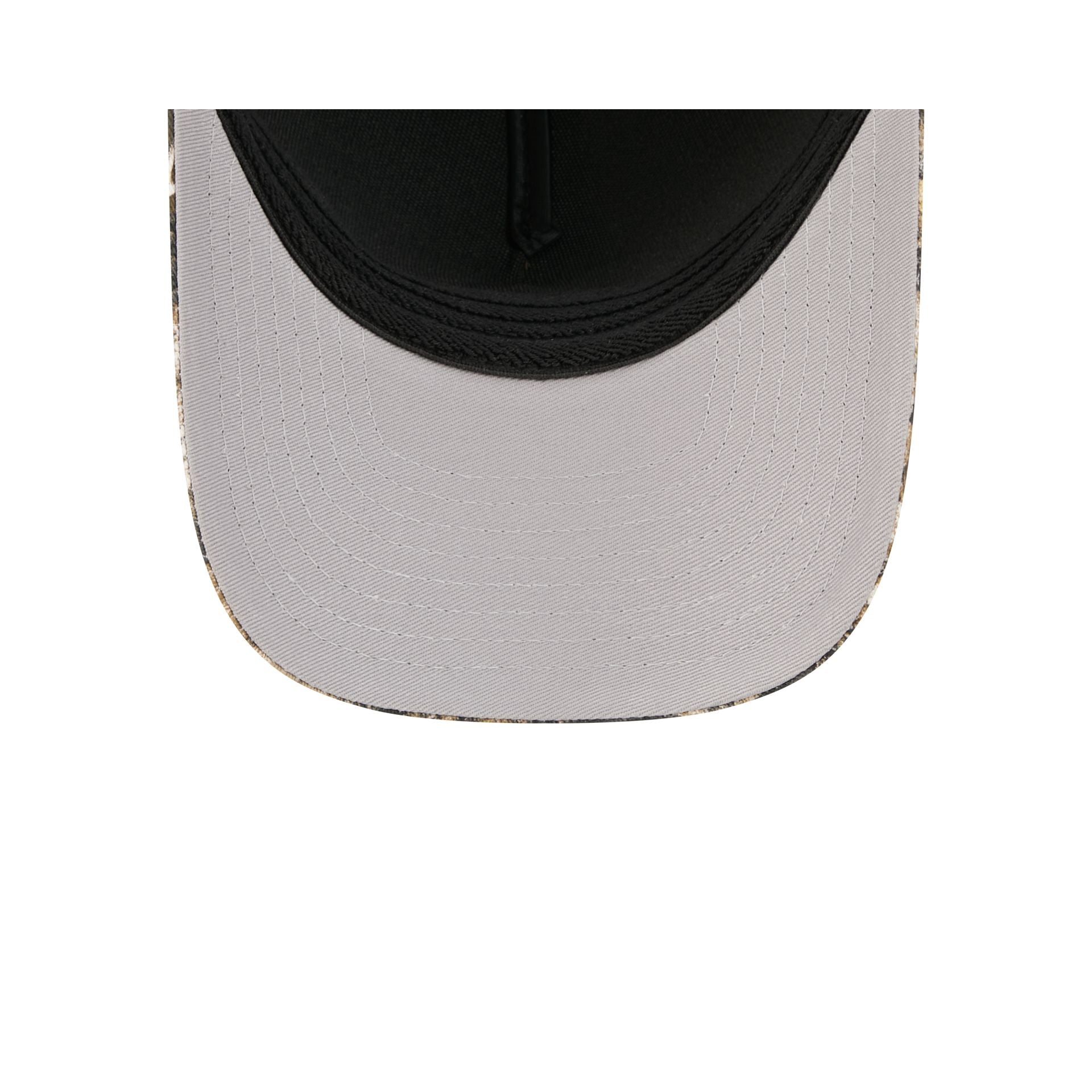 San Francisco 49ers Poly Realtree 39THIRTY M-Crown A-Frame Stretch Fit Hat