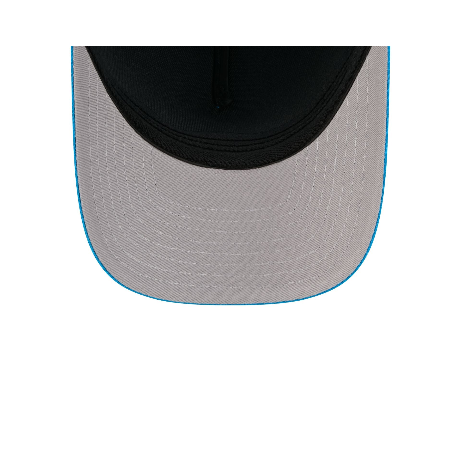 Carolina Panthers Poly 39THIRTY M-Crown A-Frame Stretch Fit Hat