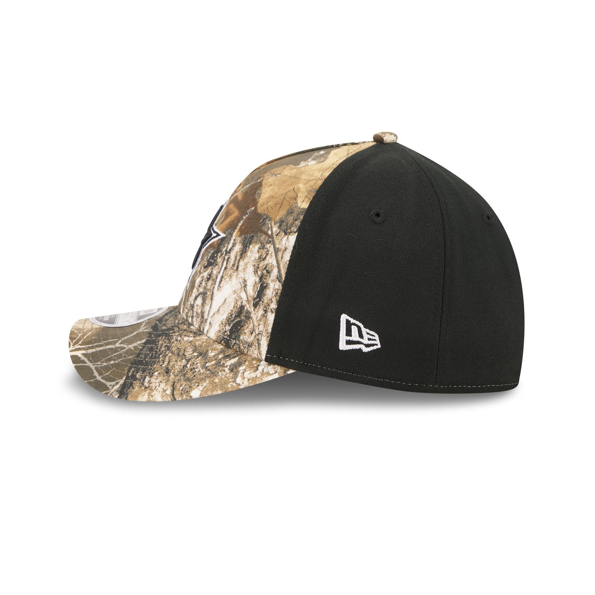 Dallas Cowboys Poly Realtree 39THIRTY M-Crown A-Frame Stretch Fit Hat