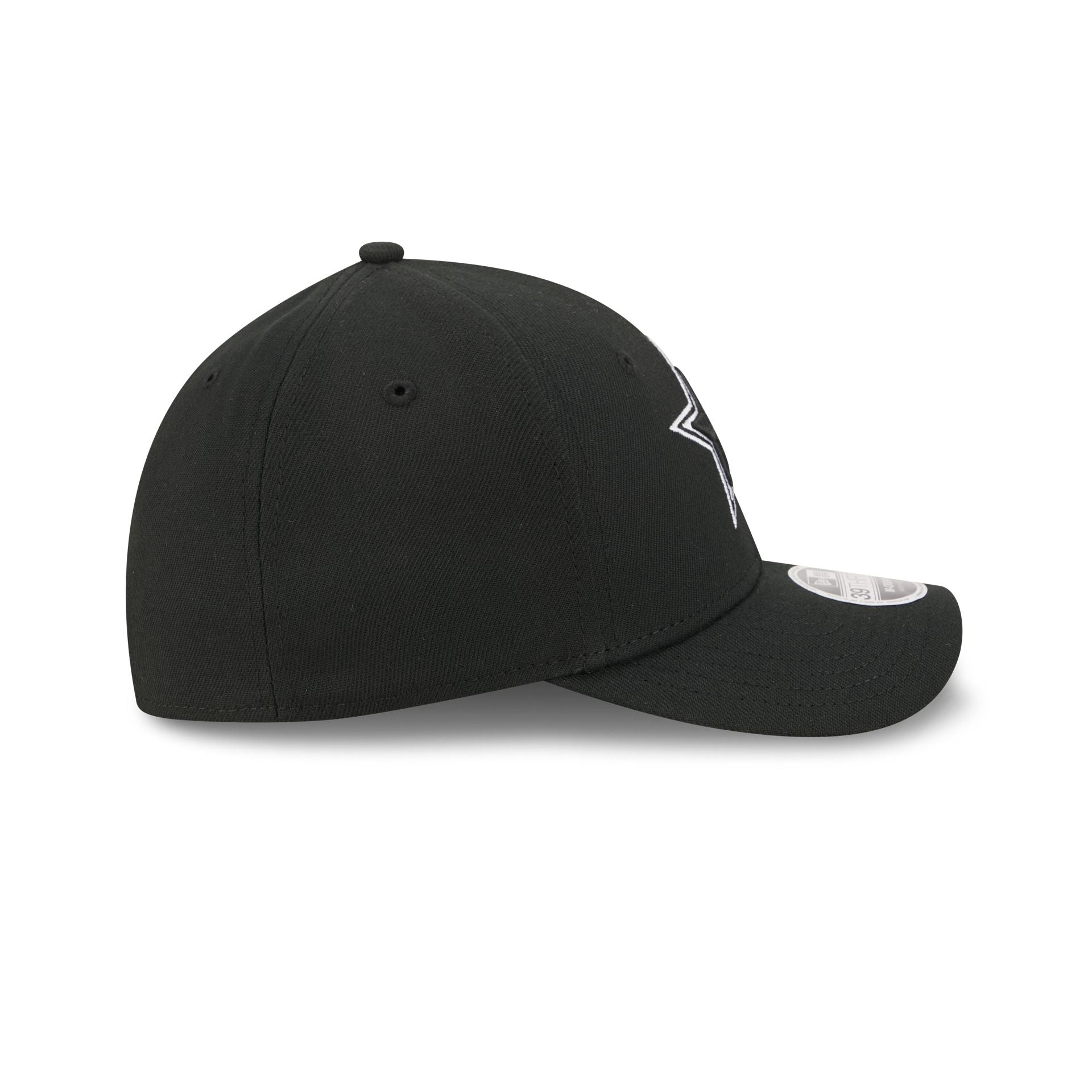 Dallas Cowboys Poly Black & White 39THIRTY M-Crown Stretch Fit Hat