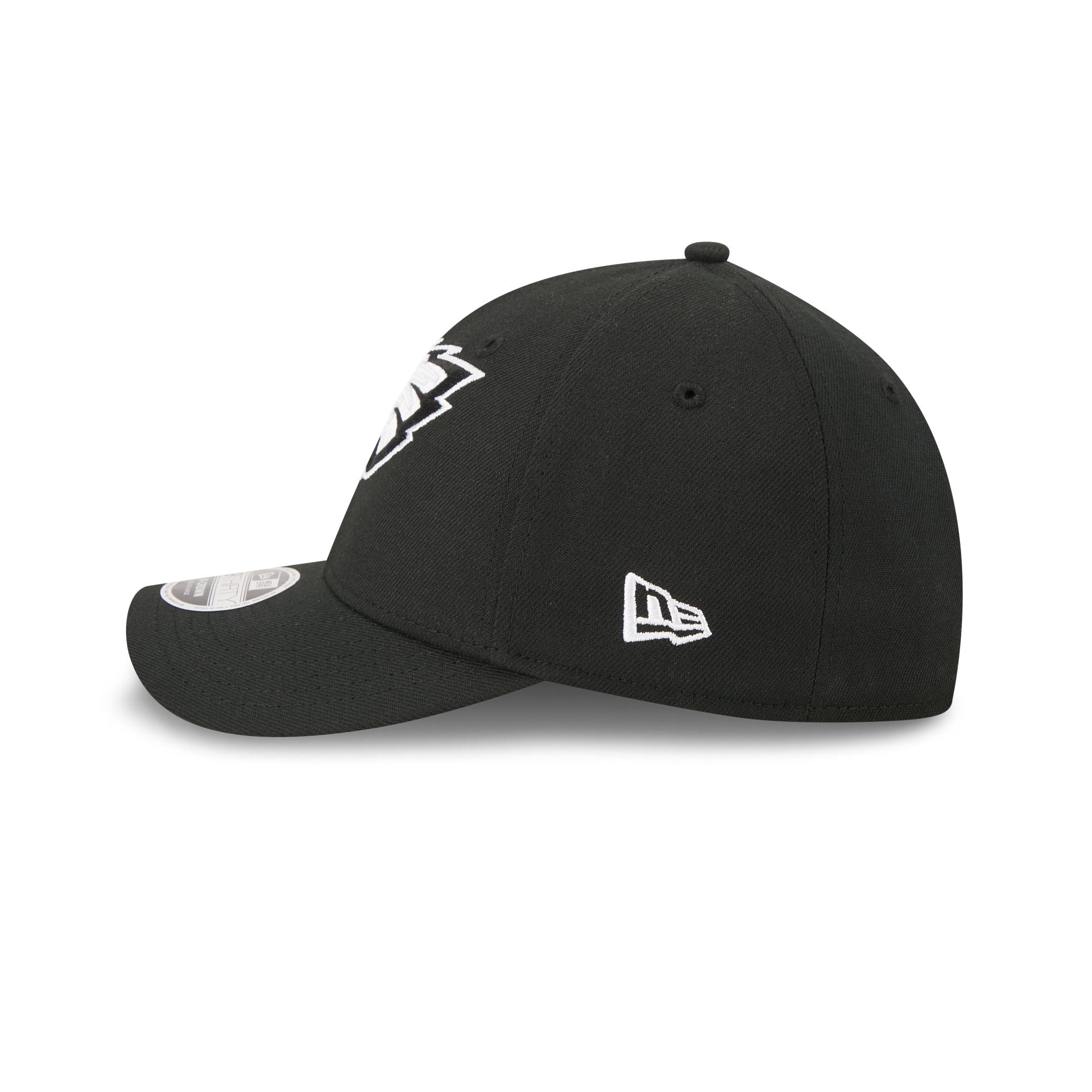 Philadelphia Eagles Poly Black & White 39THIRTY M-Crown Stretch Fit Hat