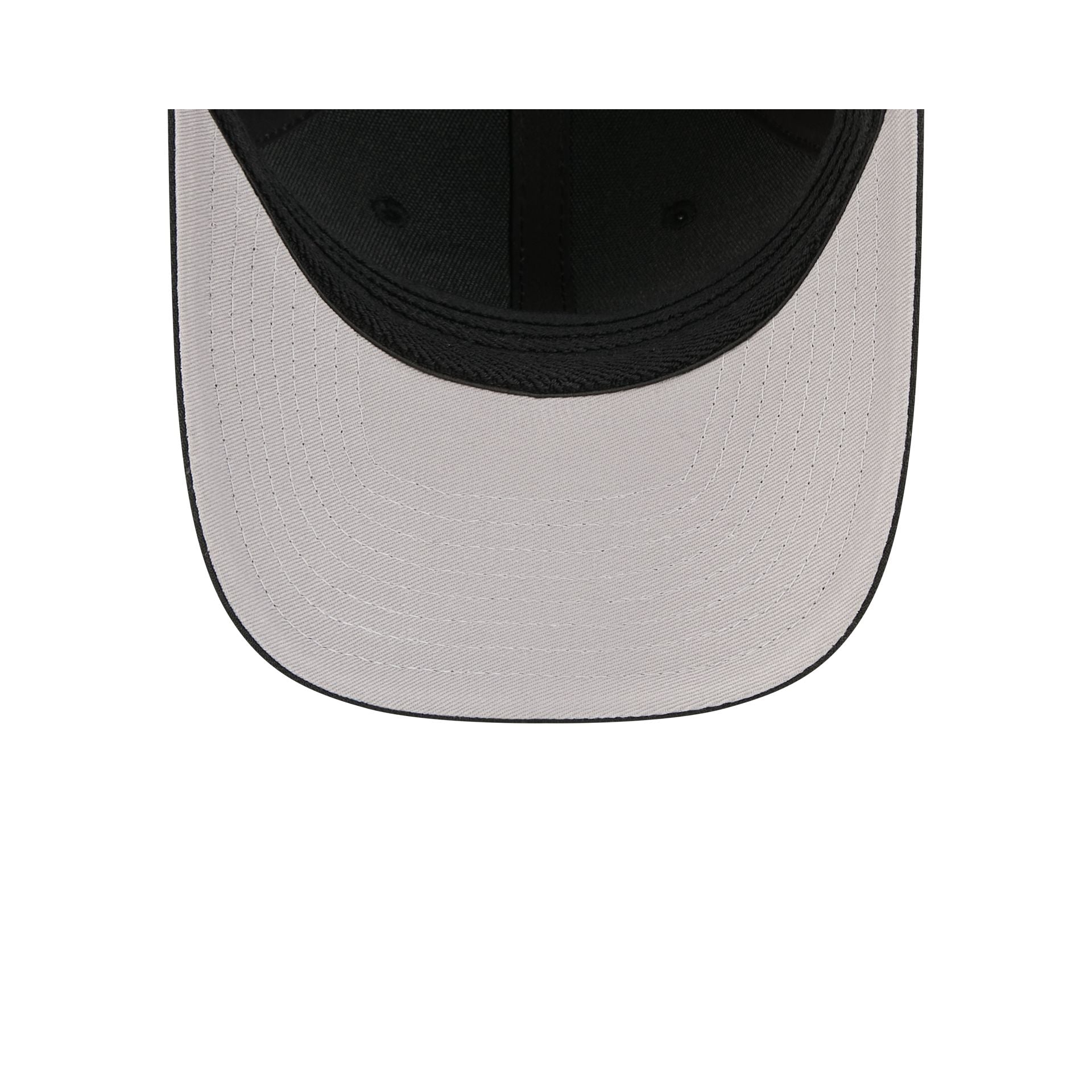 Buffalo Bills Poly Black & White 39THIRTY M-Crown Stretch Fit Hat