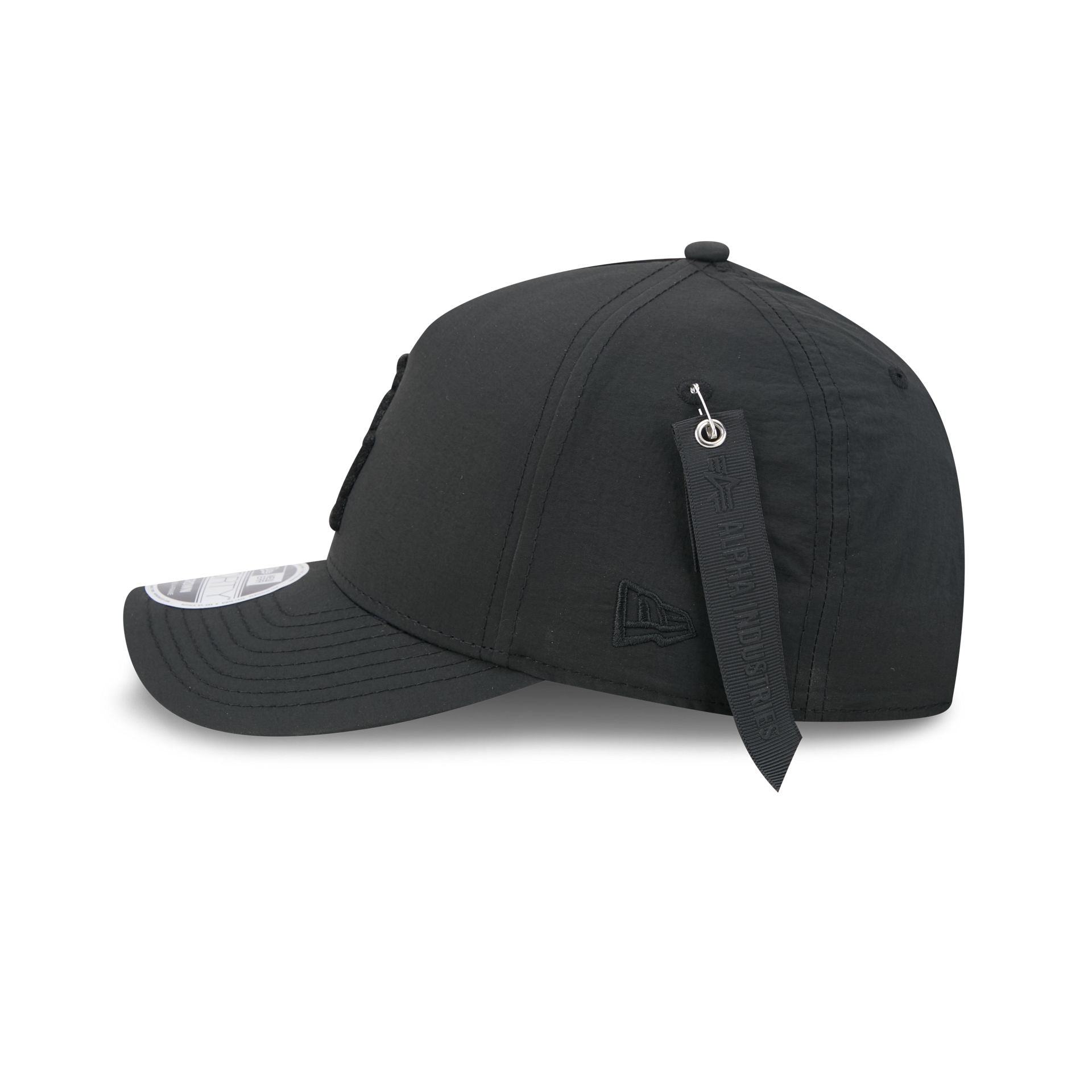 Alpha Industries x Los Angeles Dodgers Nylon Black 9FORTY M-Crown A-Frame Snapback Hat