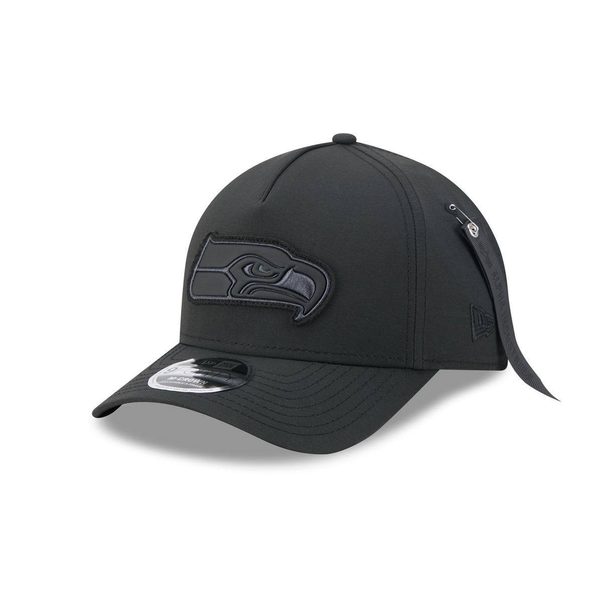 Alpha Industries x Seattle Seahawks Nylon Black 9FORTY M-Crown A-Frame Snapback Hat