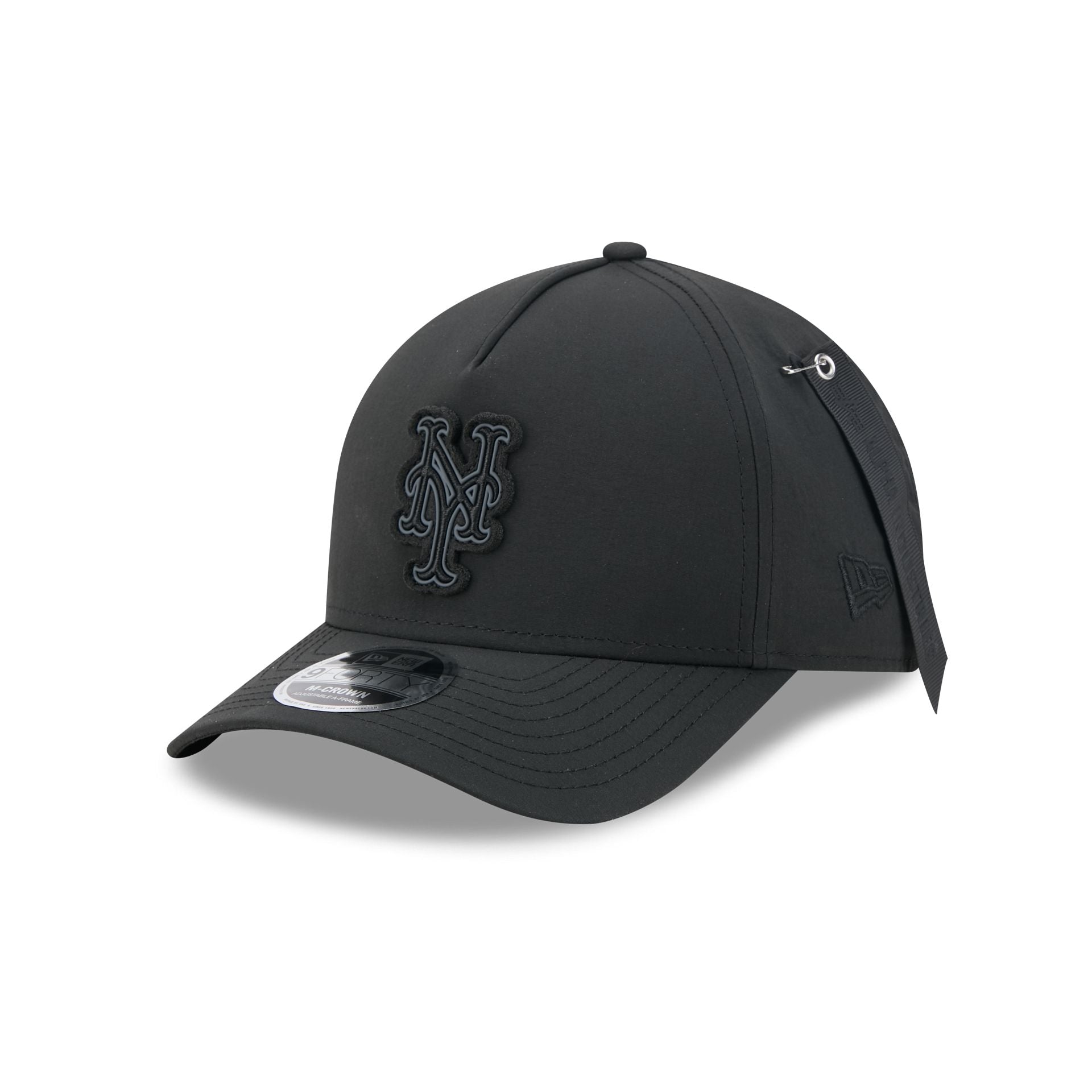 Alpha Industries x New York Mets Nylon Black 9FORTY M-Crown A-Frame Snapback Hat