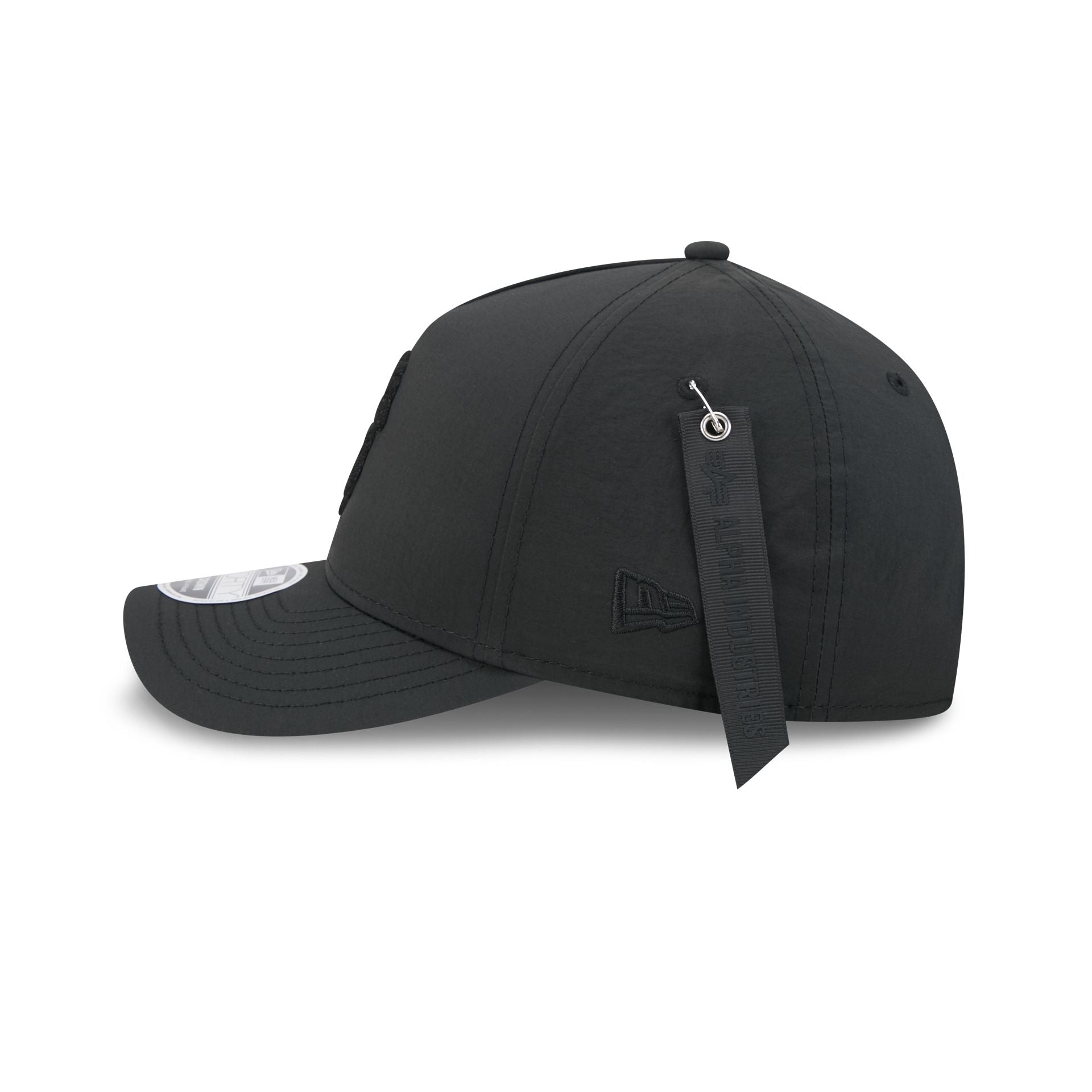 Alpha Industries x San Francisco Giants Nylon Black 9FORTY M-Crown A-Frame Snapback Hat