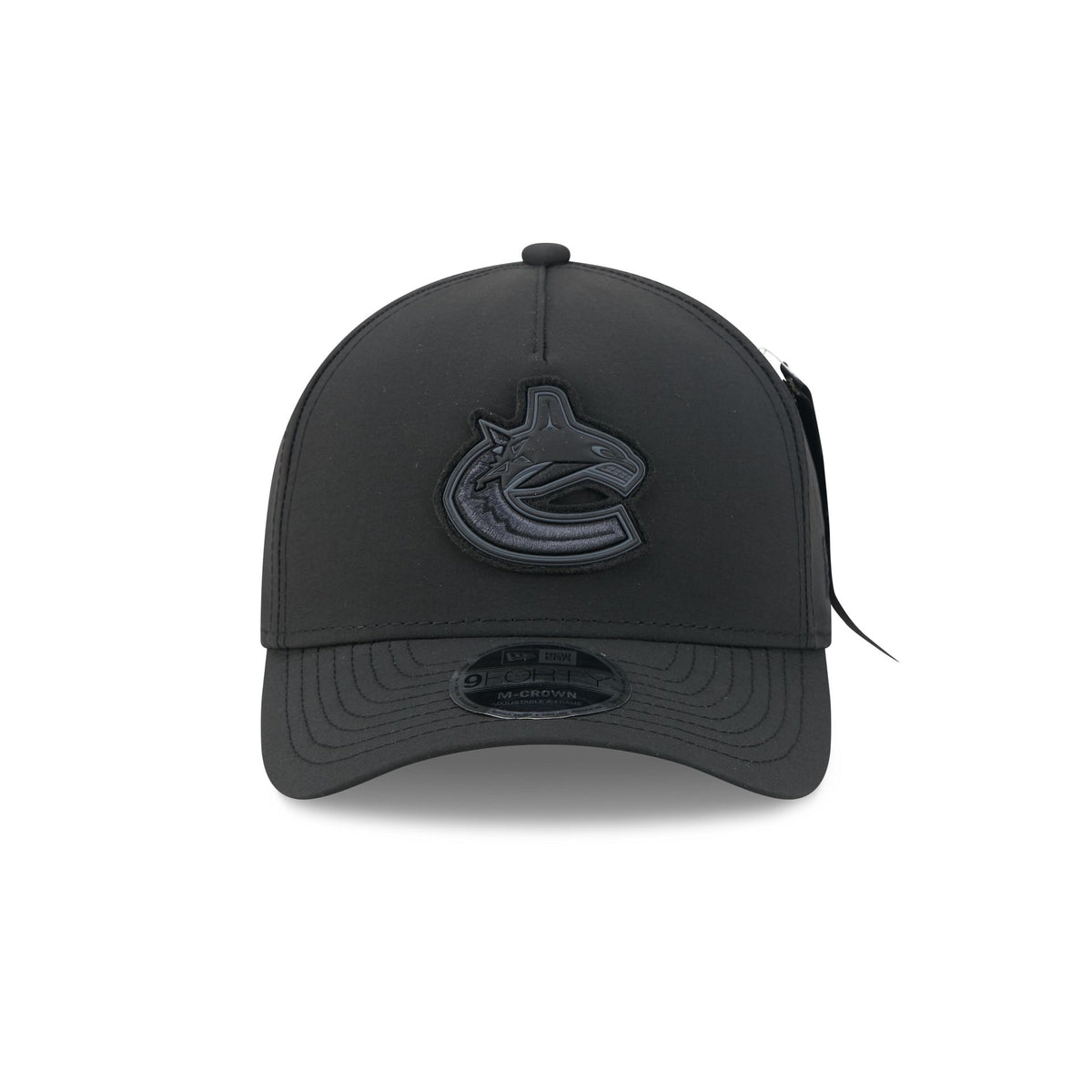 Alpha Industries x Vancouver Canucks Nylon Black 9FORTY M-Crown A-Frame Snapback Hat