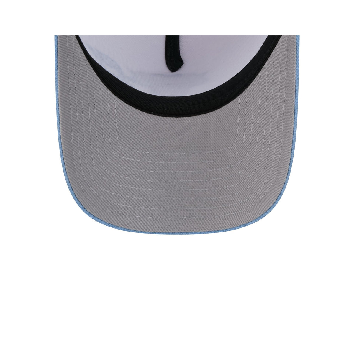 New York Knicks Chrome Ghost 9FORTY A-Frame Snapback Hat