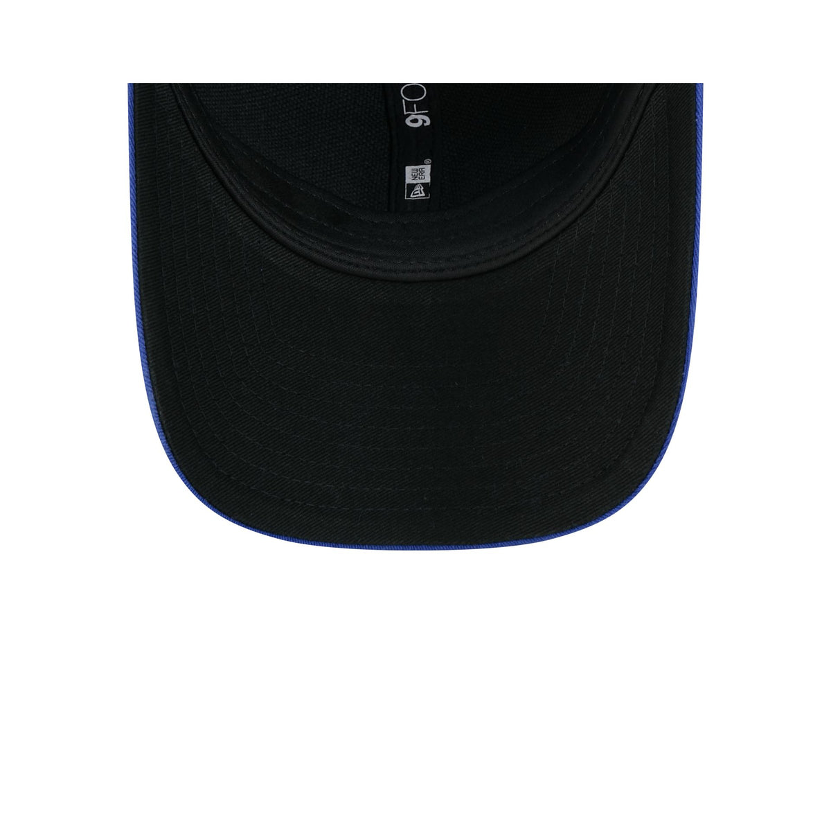 New York Knicks Gothic Font Women's 9FORTY M-Crown Snapback Hat