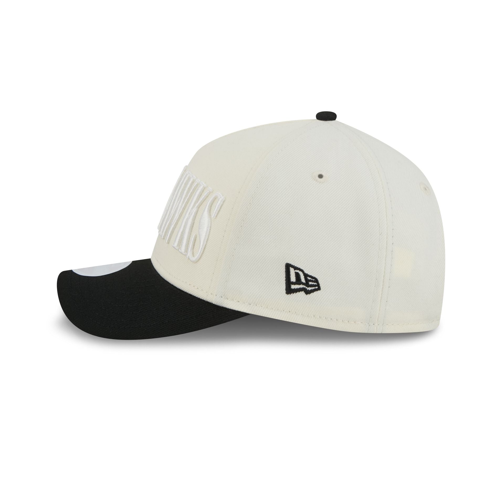 Chicago Blackhawks Two Tone Chrome Women's 9FORTY M-Crown A-Frame Snapback Hat