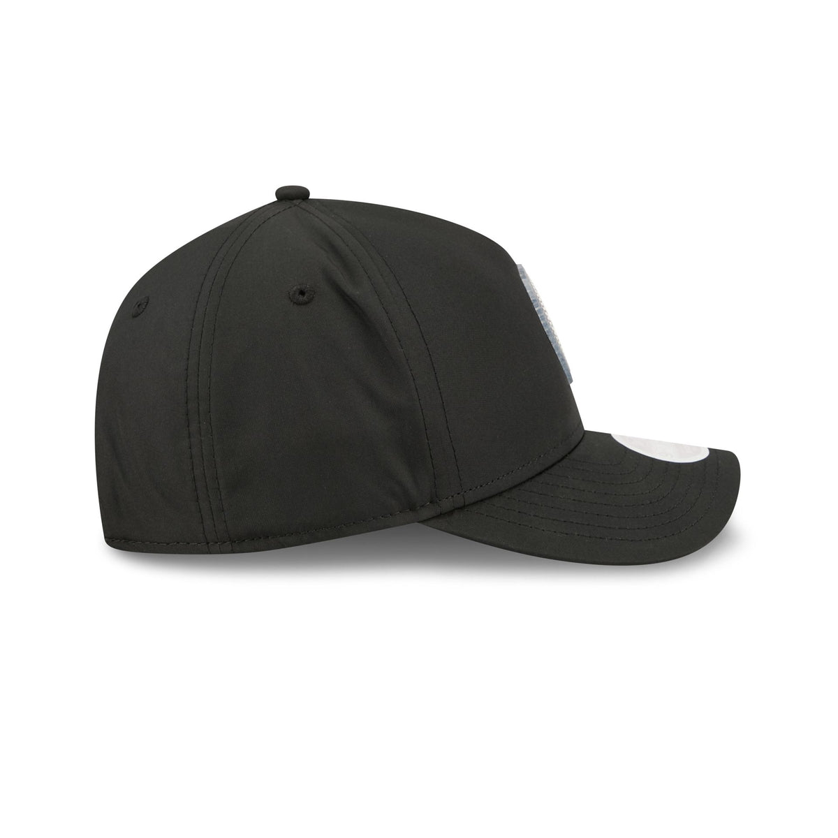 Philadelphia Eagles Glitter Patch Women's 9FORTY M-Crown A-Frame Snapback Hat